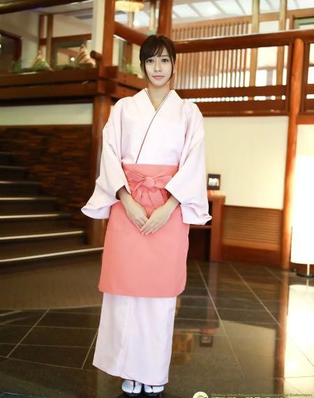 康乃馨之吻_国产剧免费电视剧